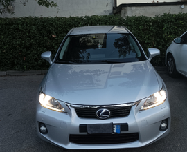 Lexus ct 200 h