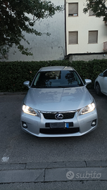 Lexus ct 200 h