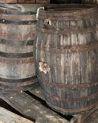 Botte in legno 2 pezzi usate