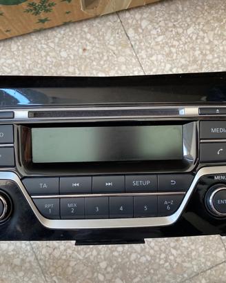 Stereo Nissan quasqai j11