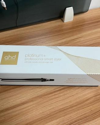 Piastra capelli professionale Smart GHD Platinum+