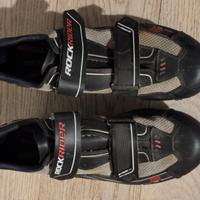 Scarpe mountain bike con attacchi Schimano n. 42.