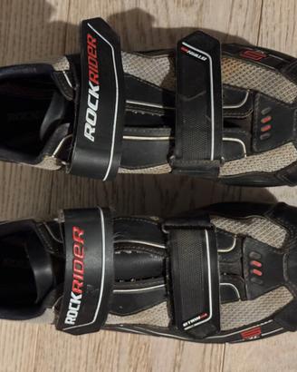 Scarpe mountain bike con attacchi Schimano n. 42.