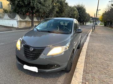 LANCIA Ypsilon *Benzina/Metano* 3ª serie - 2015