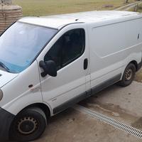 Vivaro 2003