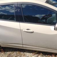 NISSAN MICRA K14 PORTA ANTERIORE POSTERIORE DESTRA