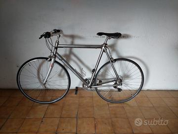 Bicicletta da strada/città 