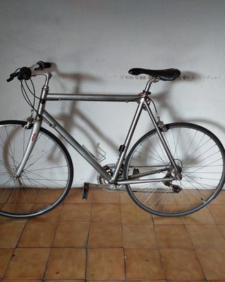Bicicletta da strada/città 