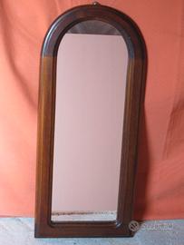 Piccolo Specchio in Legno