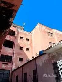 Grande Struttura 2500 mq pressi via Plebiscito