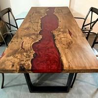 🌿 Tavoli in legno di ulivo secolare e resina 