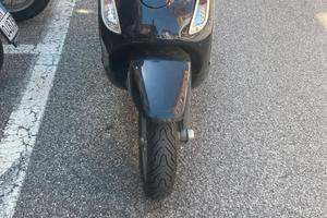 Piaggio Vespa 125 LX - 2005