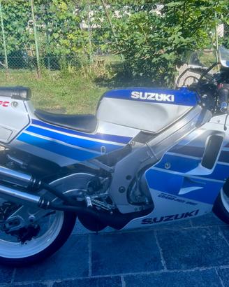 Suzuki RGV 250 Gamma VJ22A – 1991
