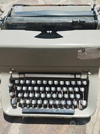 macchina da scrivere 