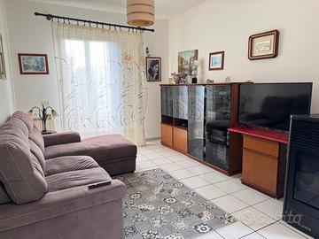 Trivani a studentesse - polo Papardo