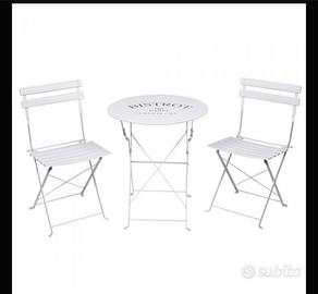 Tavolino  da interno ed esterno 