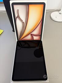 iPad Air 11' (M3) Wi-Fi 128 GB con custodia