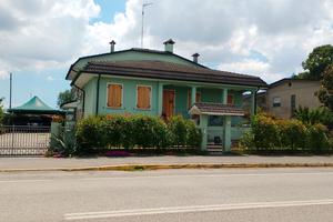 Villa 220 mq2