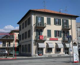 INTERESSANTE LOCALE COMMERCIALE RISTRUTTURATO