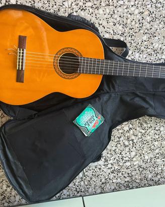 Chitarra Yamaha C40