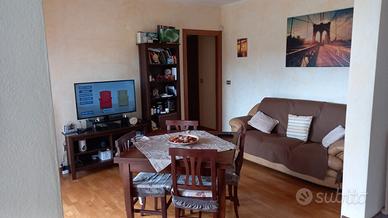 Recente appartamento con 2 camere e 2 bagni