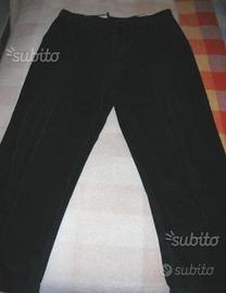 Pantaloni di velluto