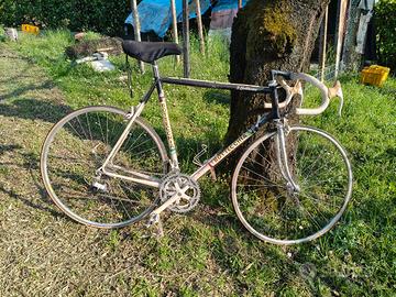 bicicletta da corsa Bottecchia anni 80
