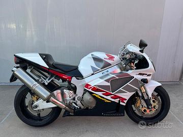Honda VTR 1000 VTR-SP2 SOLO 4.700KM!!