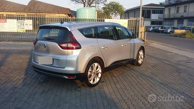 renault grand scenic 1.5 dci 107.000km 
