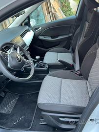 Renault clio 2023