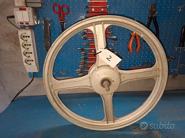 Cerchio anteriore piaggio si 2