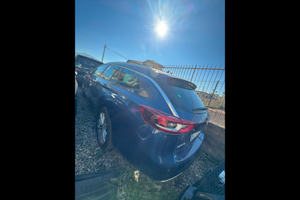 Opel Insignia ST 2021 – Auto con motore fuso