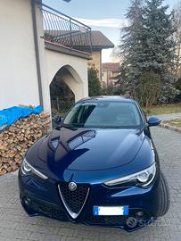 Alfa Romeo Stelvio 2.2 business Rwd