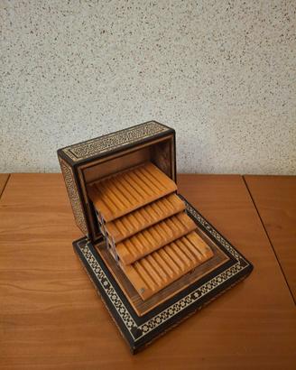 Portasigarette vintage con carillon