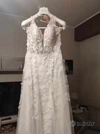 Abito da sposa MAI USATO 