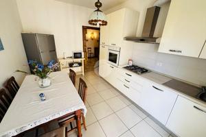5 LOCALI A SESTRI LEVANTE