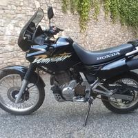 Honda NX 650 Dominator - 2017