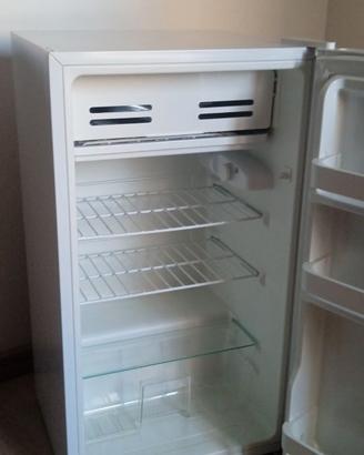 Mini frigo comfee 93L