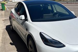 Tesla model 3 rwd 2023