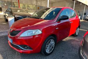 Lancia Ypsilon 1.2 69 CV 5 porte Gold