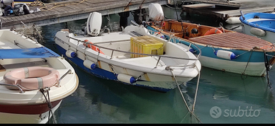 Barca play 470 senza motore