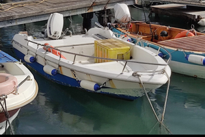 Barca play 470 senza motore