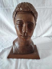 Busto in legno