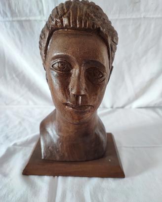 Busto in legno