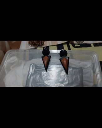 Orecchini triangolo legno anni '80