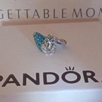 Charm Pandora Pendente Paguro si illumina al buio