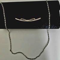 Pochette glitterata blu, con tracolla rimovibile