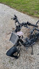 vari pezzi aprila sr