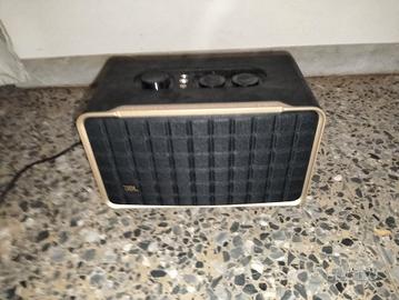 JBL Authentics 300