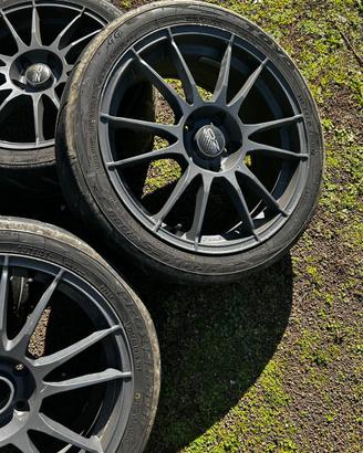 Cerchi OZ Ultraleggera 18 + Gomme Toyo R888R